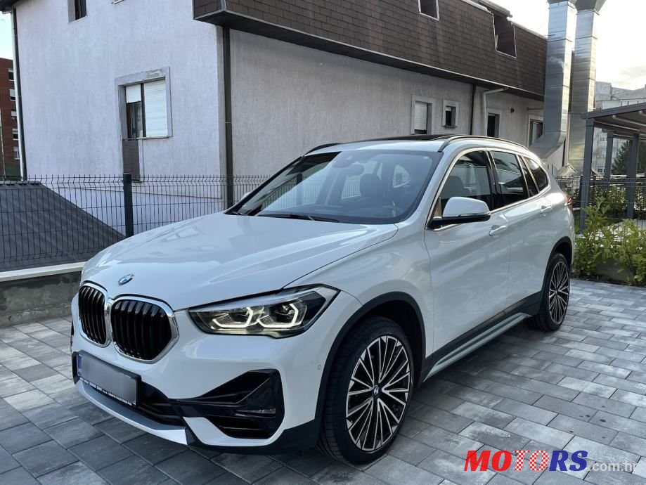 2021' BMW X1 Xdrive18D photo #3