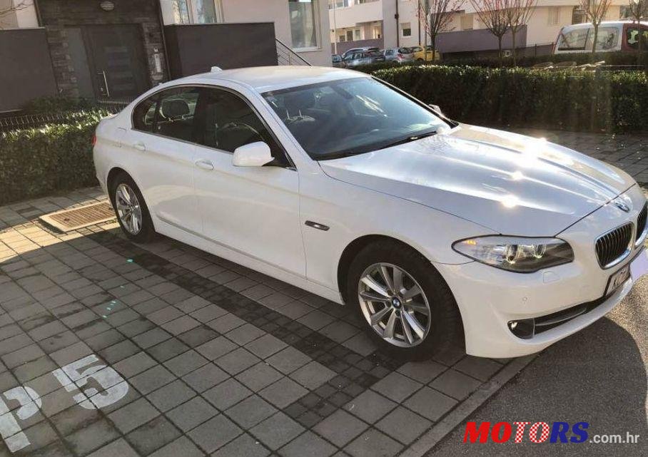 2011' BMW Serija 5 520D photo #2