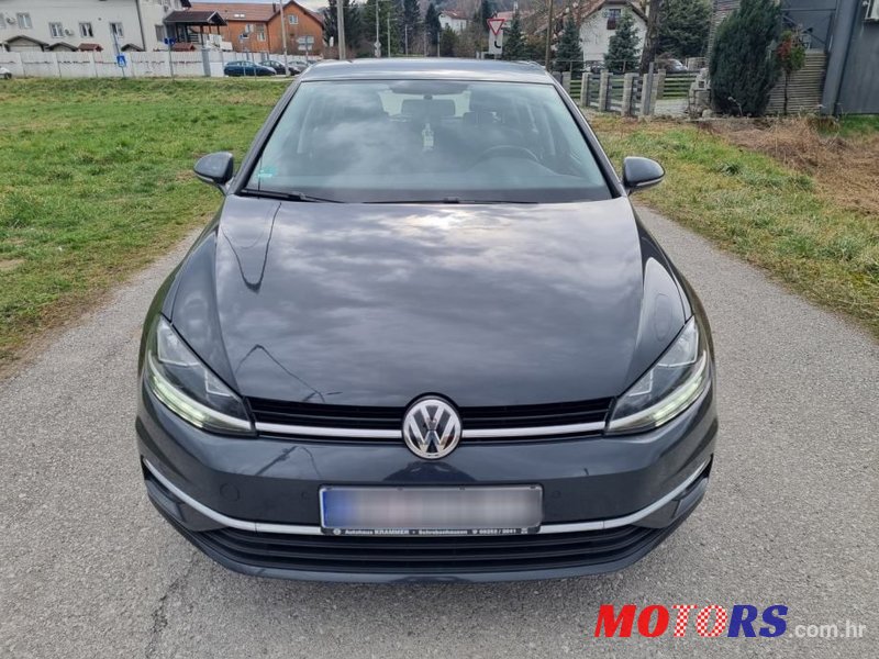 2019' Volkswagen Golf VII 1.6 Tdi photo #5