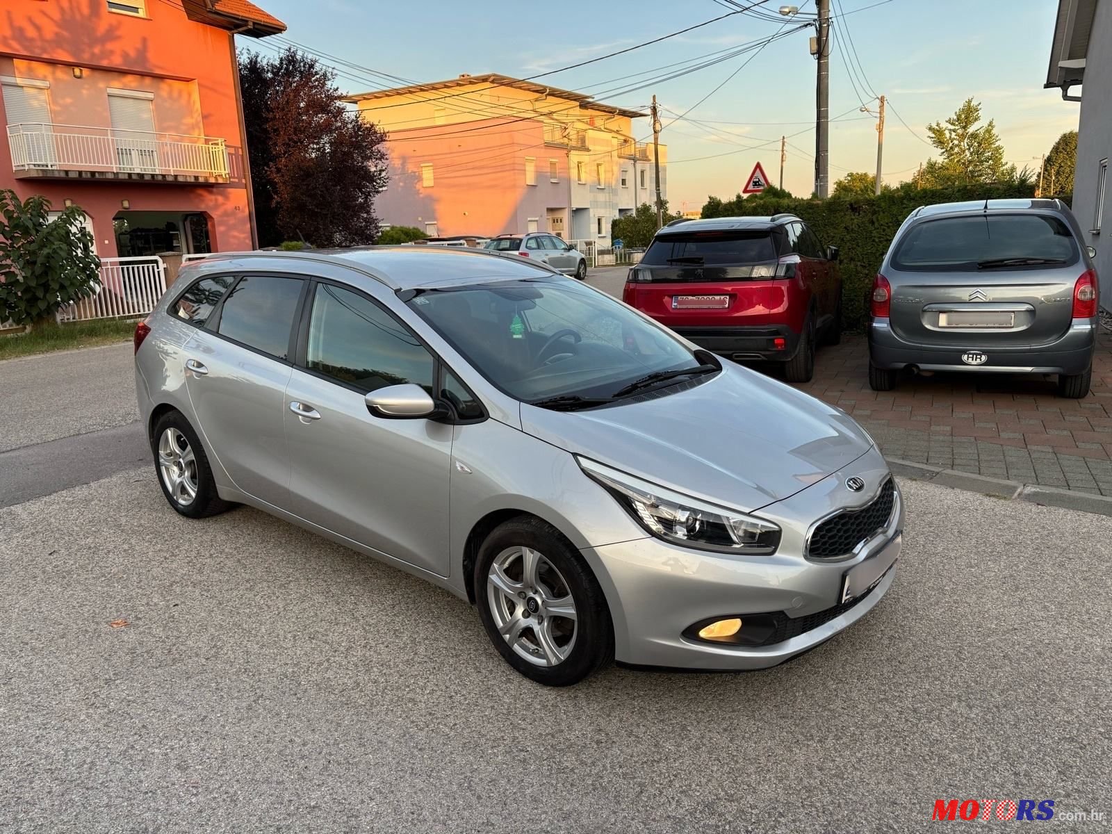 2014' Kia Ceed Sportswagon photo #2