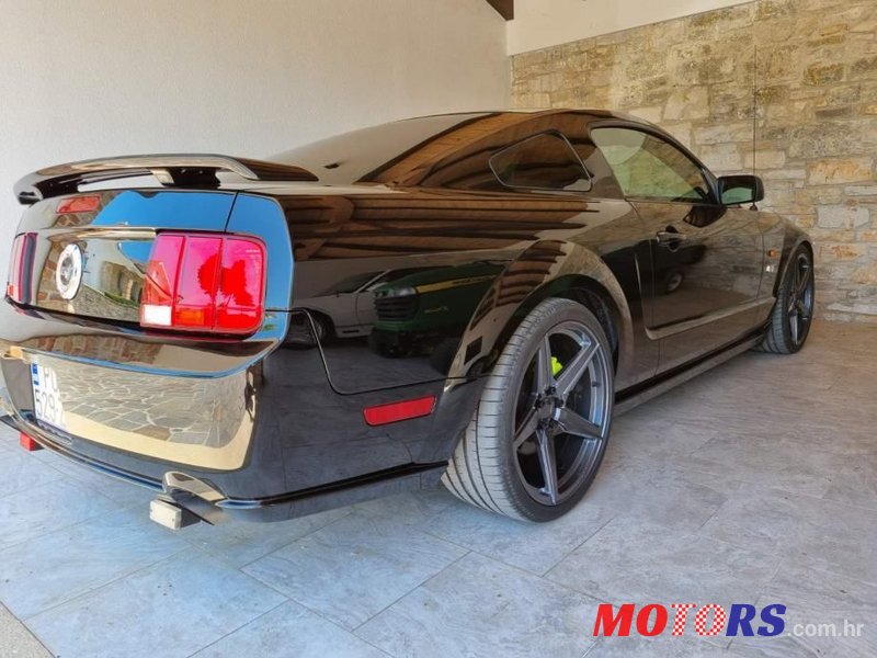 2005' Ford Mustang Gt 4,6 V8 photo #4