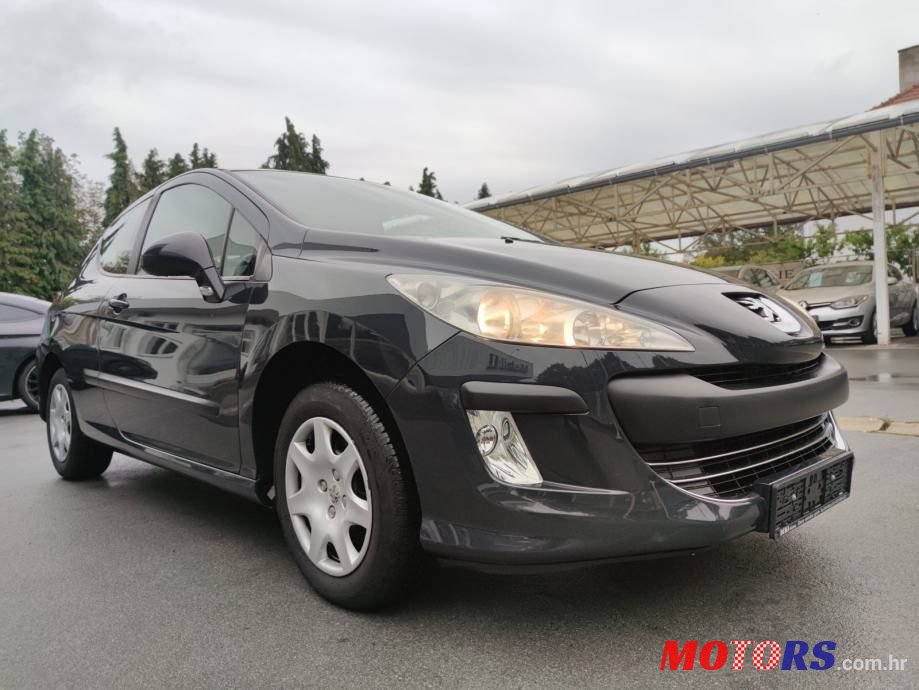 2009' Peugeot 308 photo #1