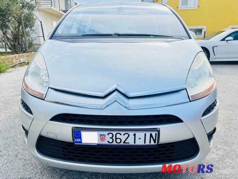 2008' Citroen C4 Picasso 1,6 Hdi photo #2