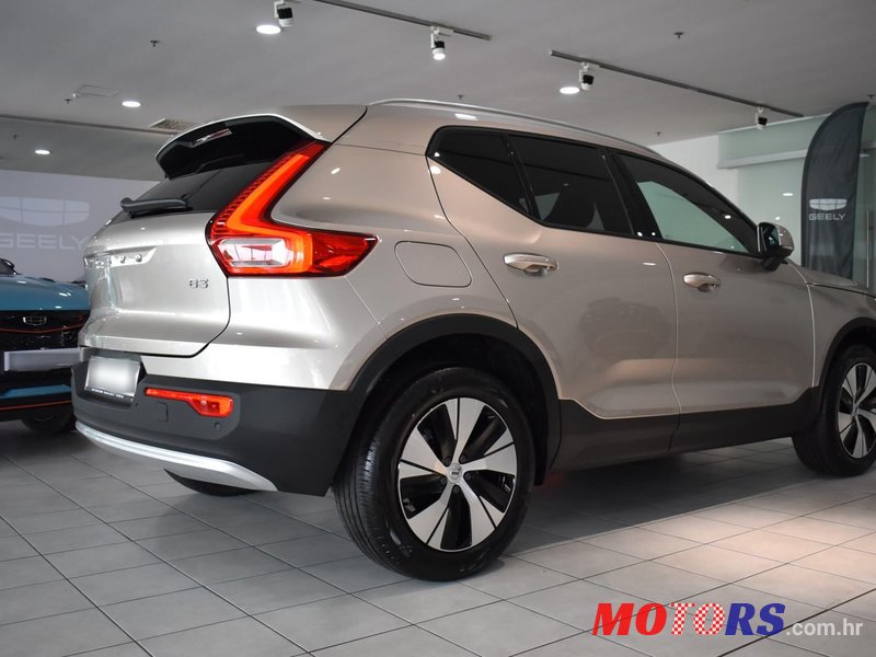 2024' Volvo XC40 photo #6