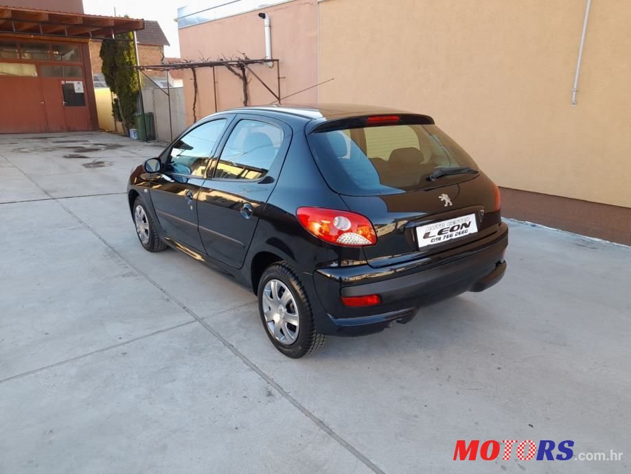 2011' Peugeot 206 1,4 Hdi photo #6