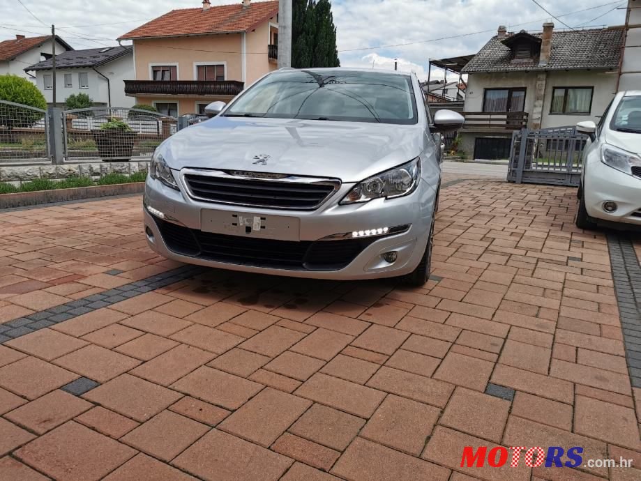 2015' Peugeot 308 Sw photo #3