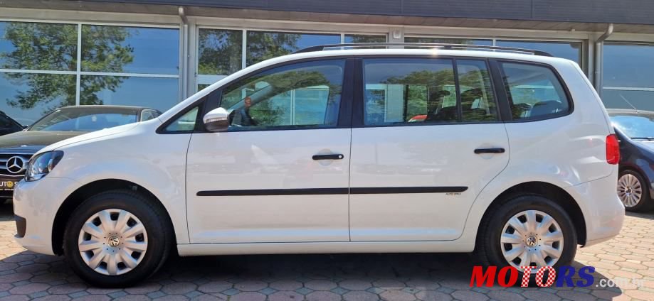 2011' Volkswagen Touran 1,2 Tsi photo #2