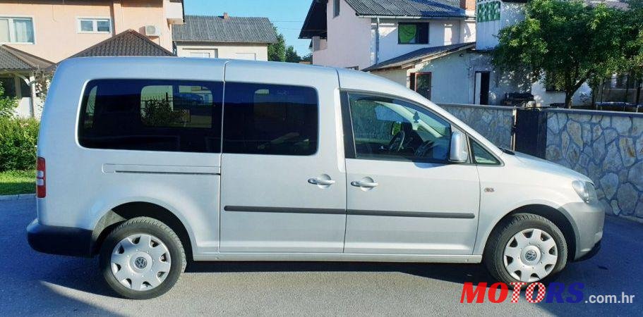 2014' Volkswagen Caddy photo #1