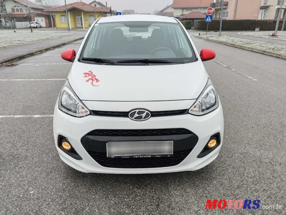2015' Hyundai i10 1,0 photo #2