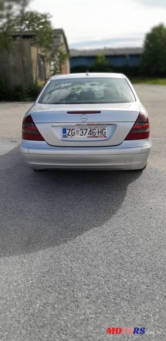 2005' Mercedes-Benz E-Klasa 200 Cdi Classic photo #4