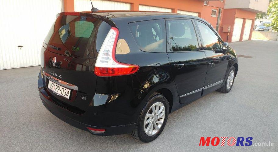 2012' Renault Grand Scenic 1,5 Dci photo #1