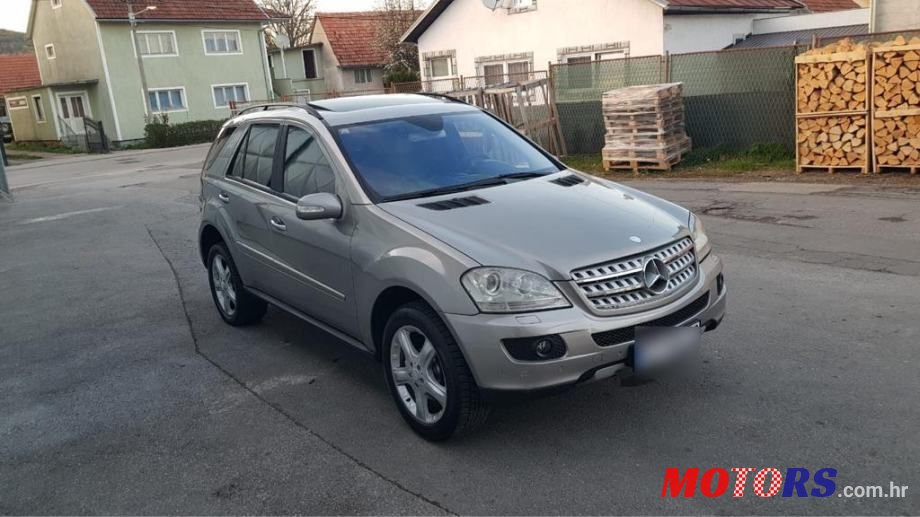 2006' Mercedes-Benz M-Klasa Ml 320 Cdi photo #1