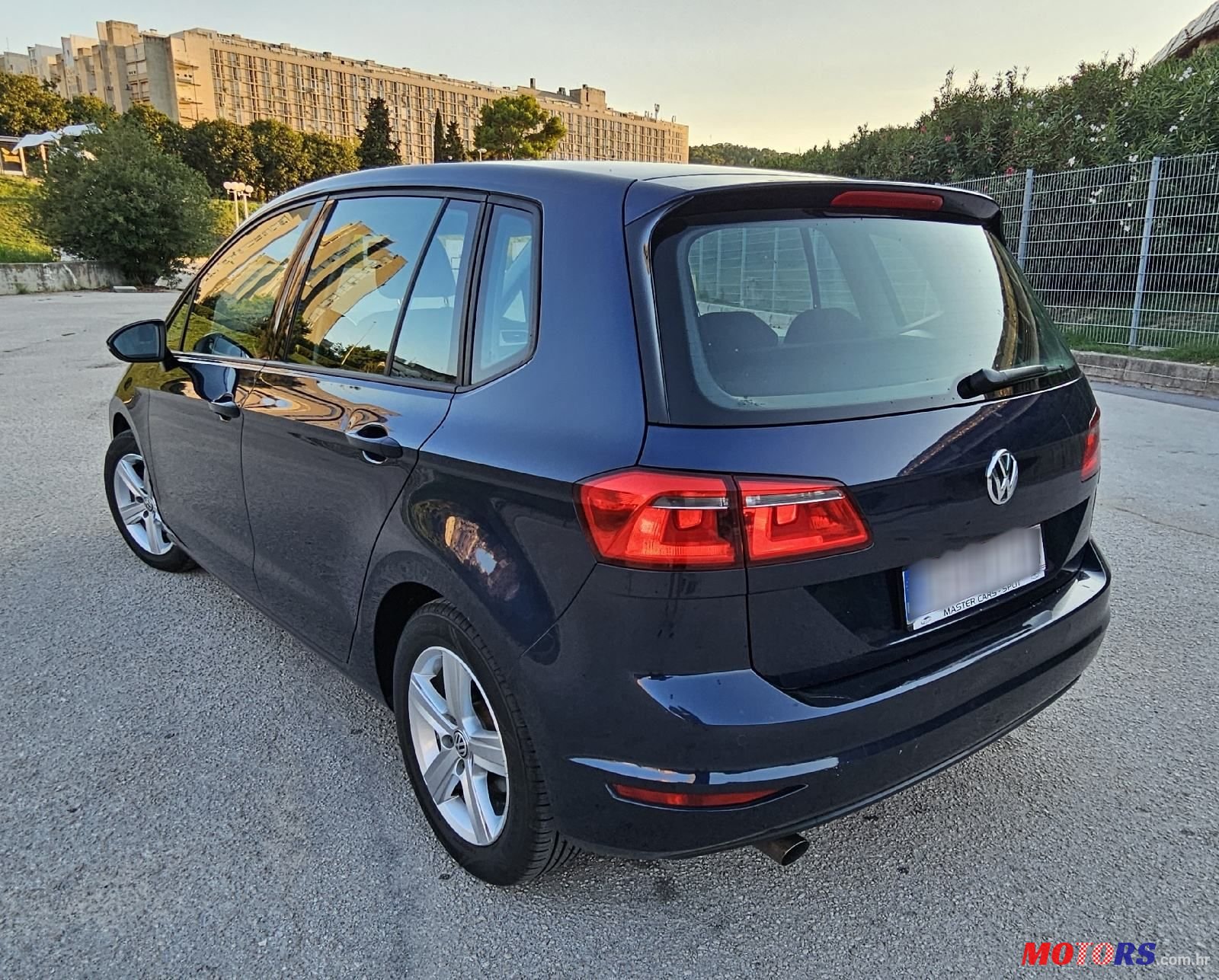 2015' Volkswagen Golf Sportsvan photo #4
