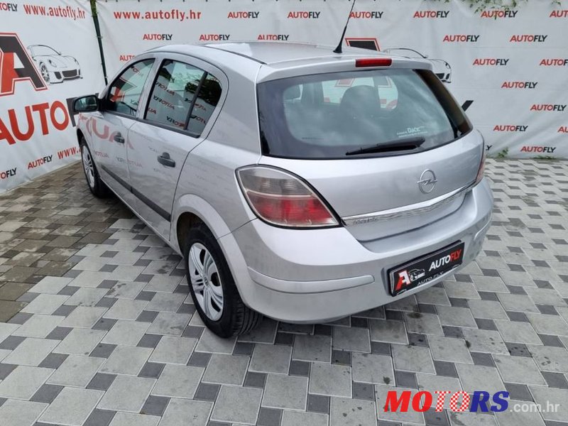 2008' Opel Astra 1,4 photo #6