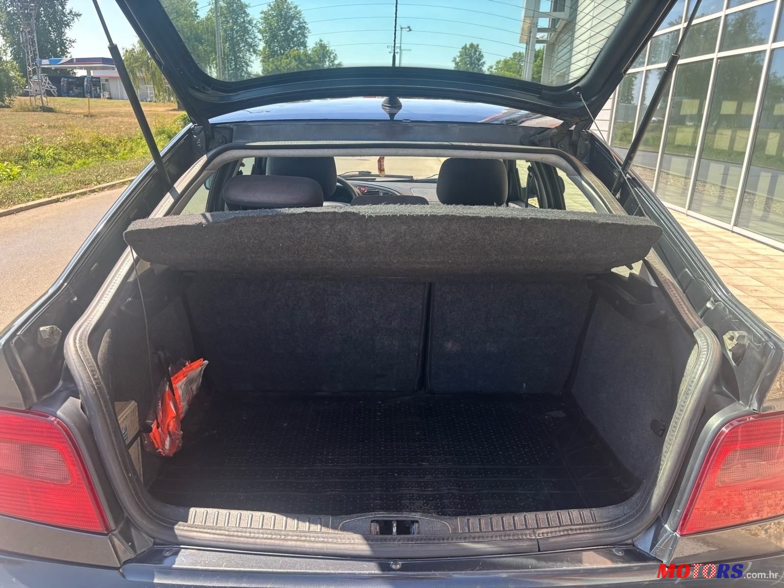 2003' Citroen Xsara 2,0 Hdi photo #5