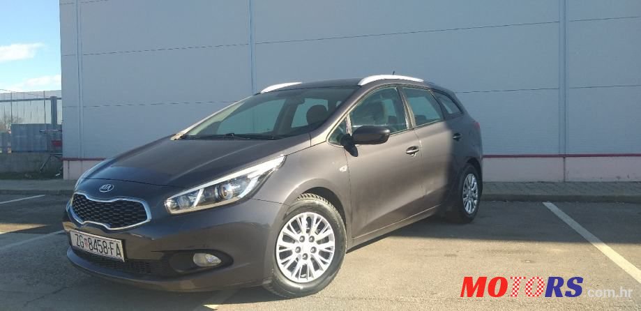 2013' Kia Ceed Sportswagon photo #2