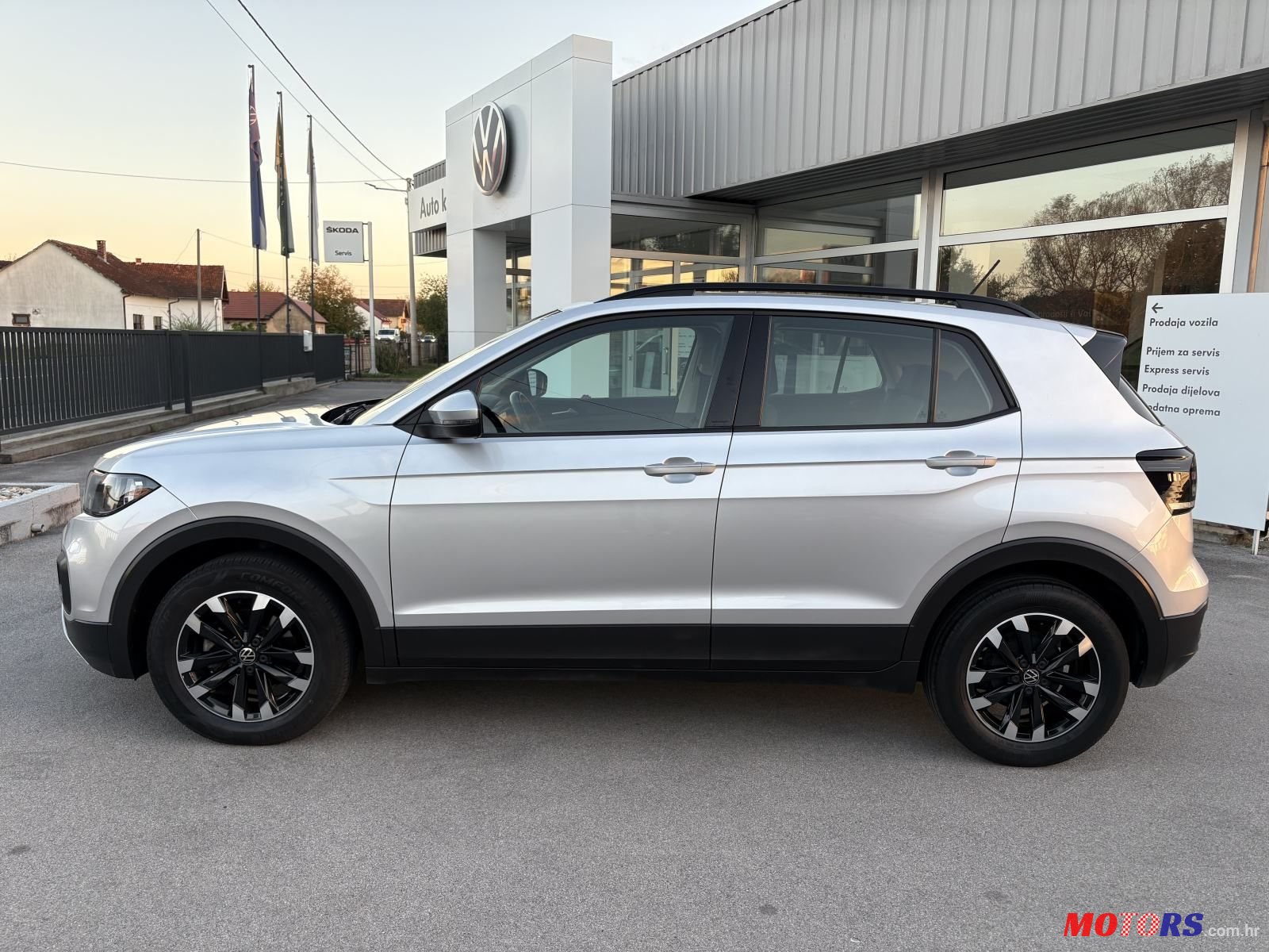 2022' Volkswagen T-Cross 1,0 Tsi photo #4