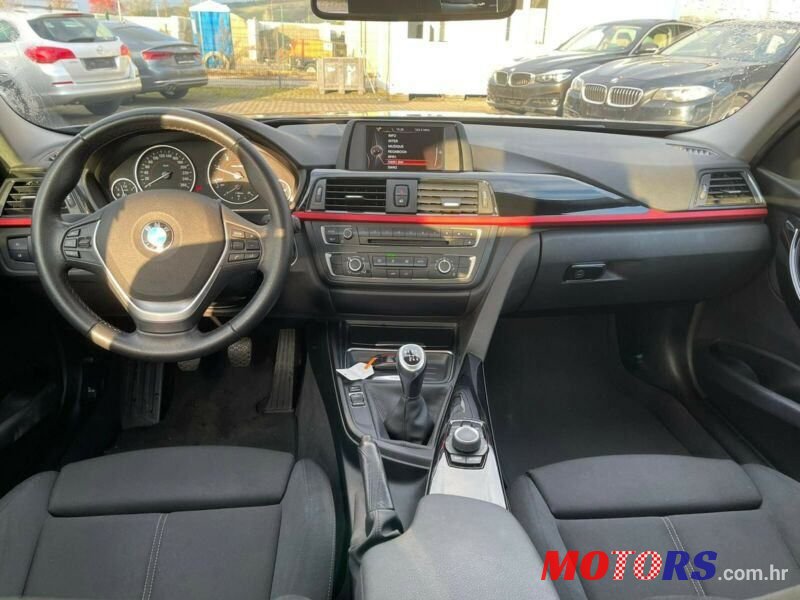 2015' BMW Serija 3 316D photo #5