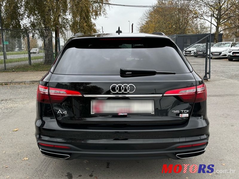 2019' Audi A4 Avant photo #5