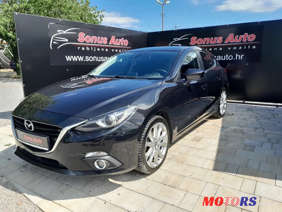 2015' Mazda 3 Sport photo #1