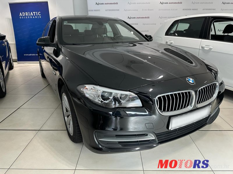 2016' BMW Serija 5 518D photo #2