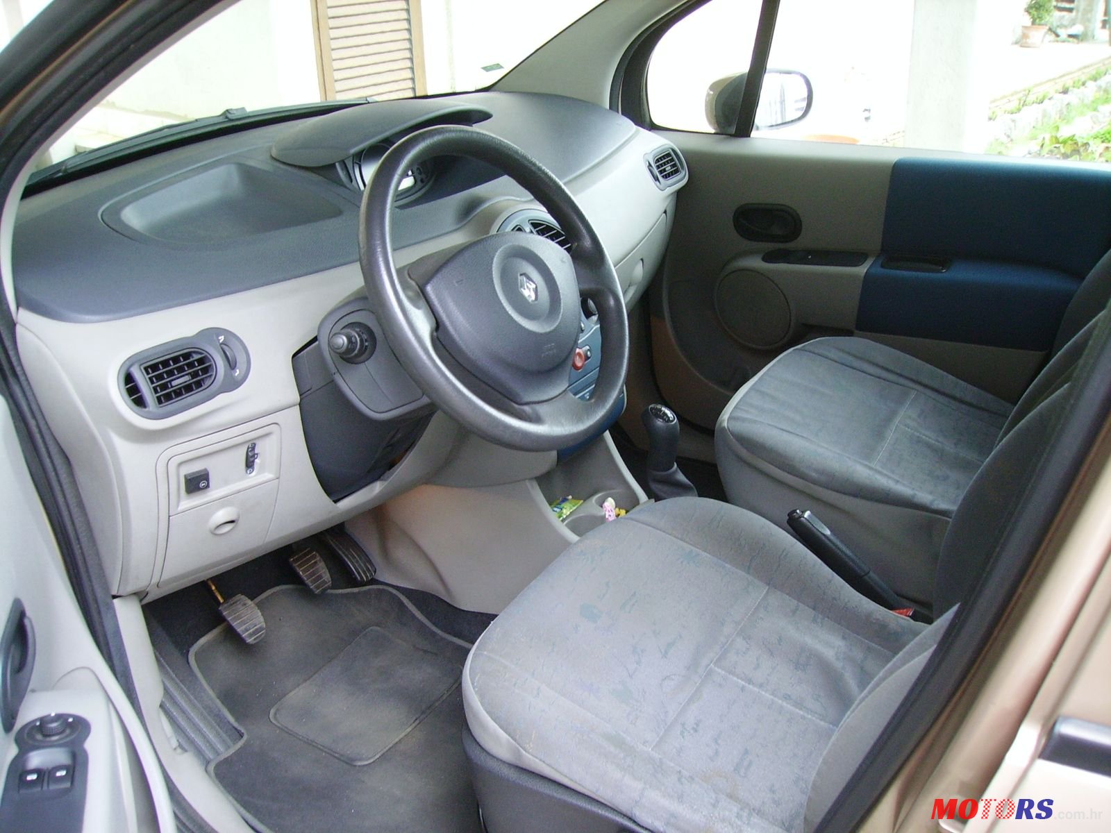 2004' Renault Modus 1.2/16V + LPG photo #6