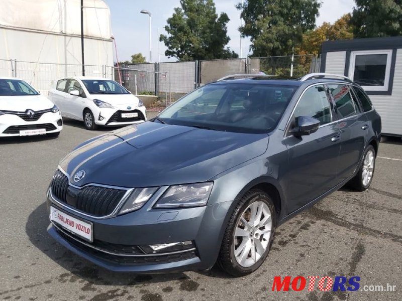 2018' Skoda Octavia Combi photo #1