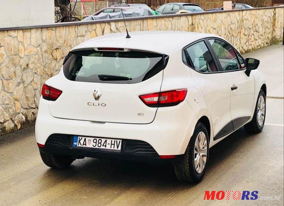 2015' Renault Clio Dci 75 photo #2
