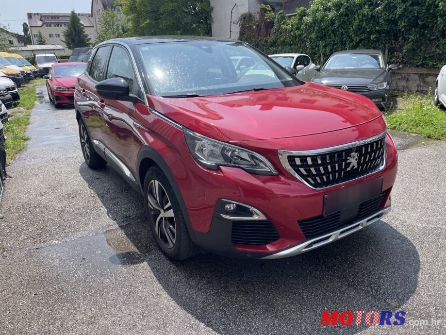 2019' Peugeot 3008 photo #2