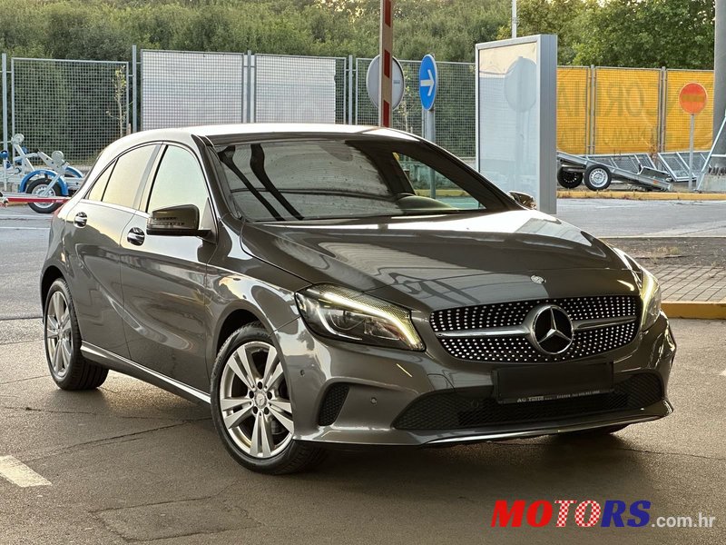 2017' Mercedes-Benz A-Klasa A 200 photo #1
