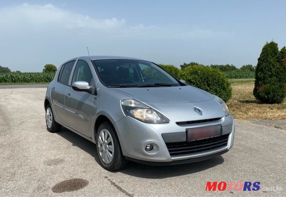2011' Renault Clio 1,5 Dci photo #3
