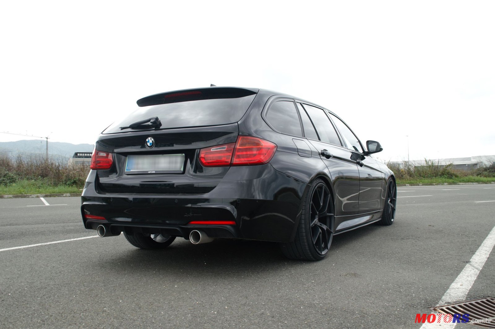 2014' BMW 3 Series Touring 335d look photo #6