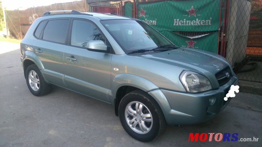2008' Hyundai Tucson photo #1