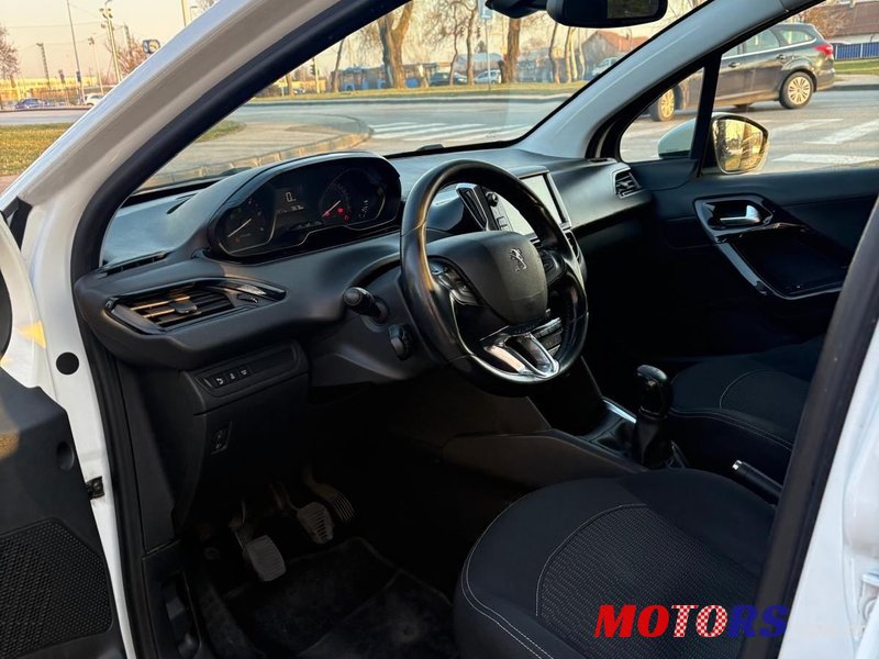 2017' Peugeot 208 1,6 Bluehdi photo #5