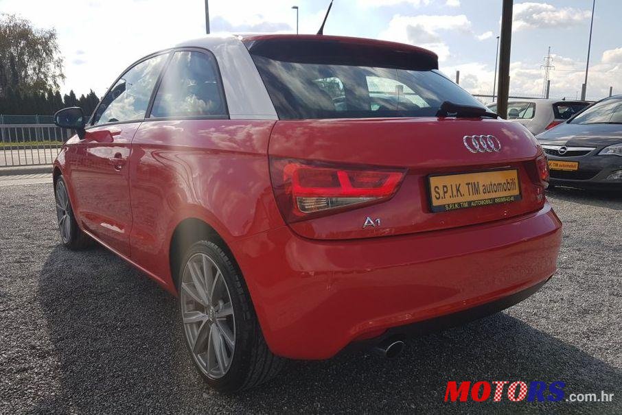 2010' Audi A1 1,6 Tdi photo #2