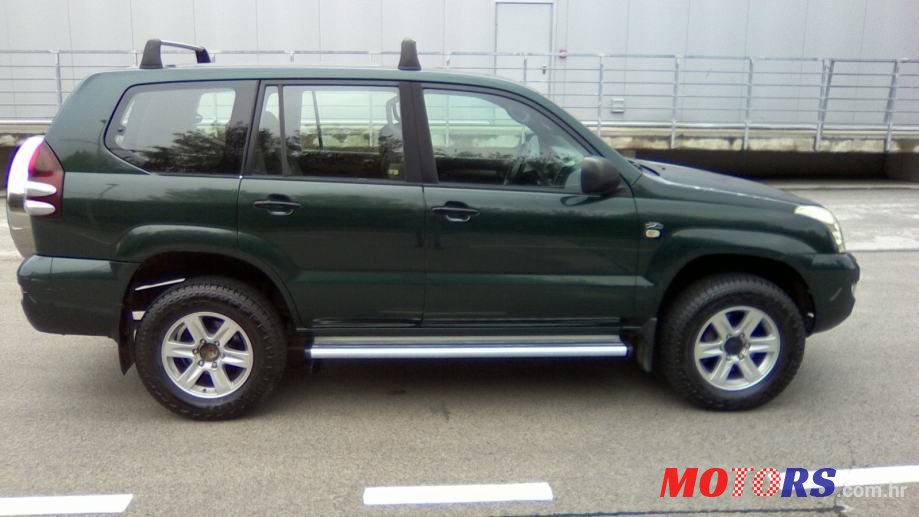 2005' Toyota Land Cruiser 3,0 D-4D photo #5