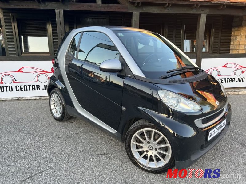 2009' Smart Fortwo Coupe photo #1