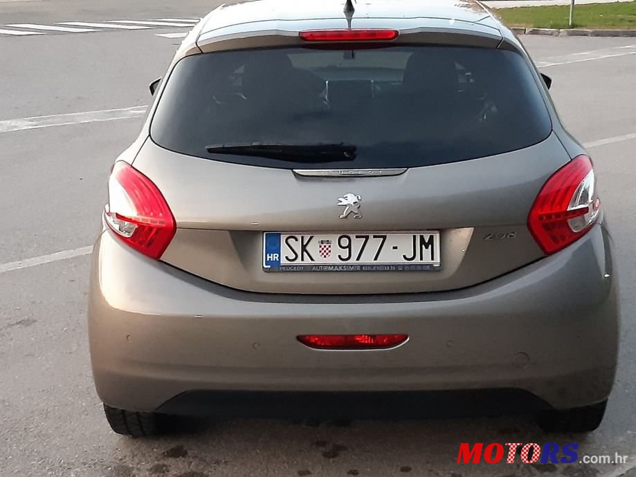 2012' Peugeot 208 1,4 Vti photo #6