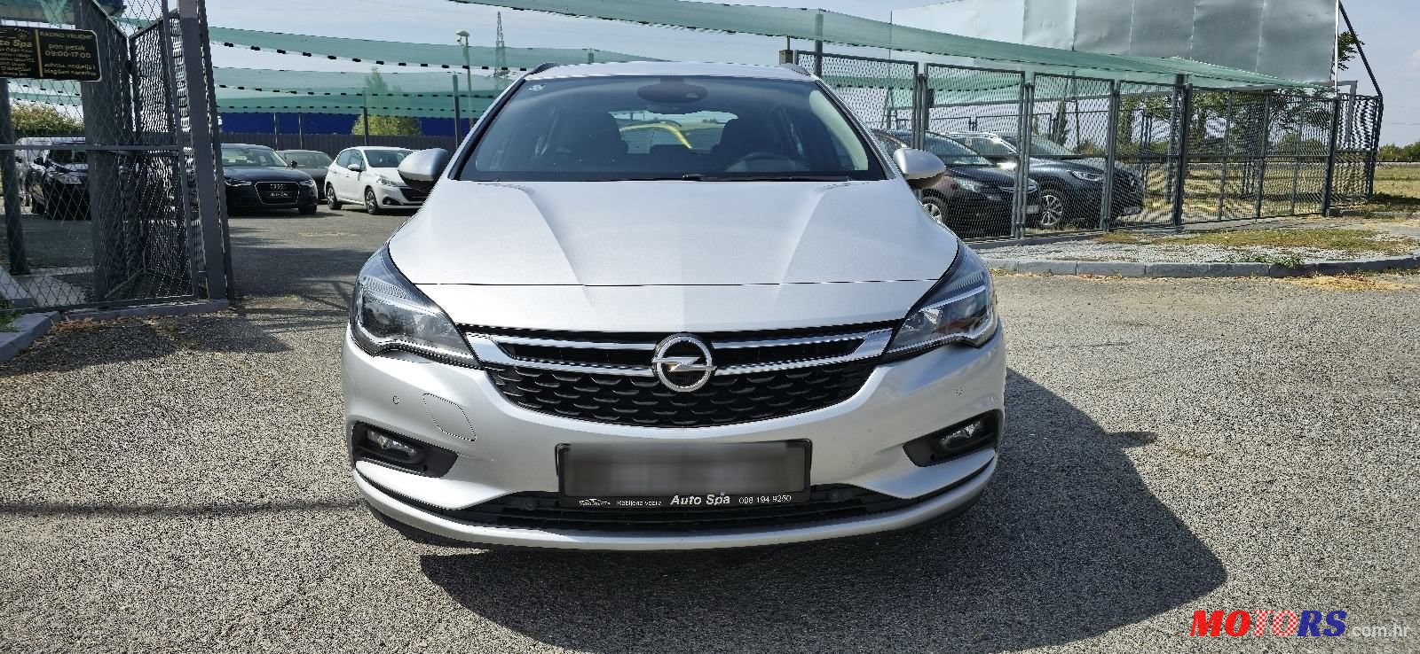 2016' Opel Astra Karavan photo #2