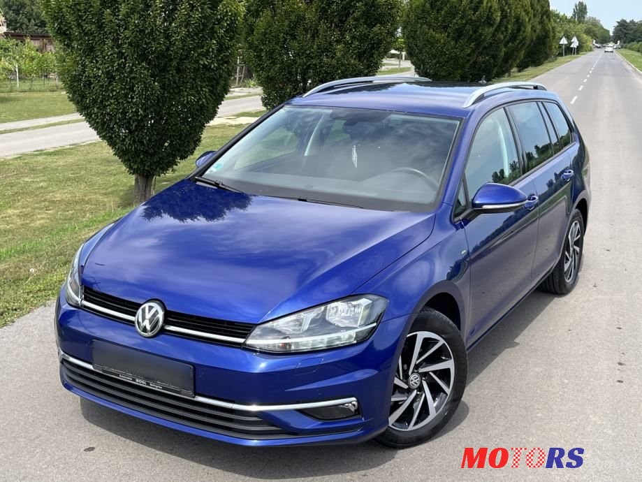 2018' Volkswagen Golf VII Variant photo #3