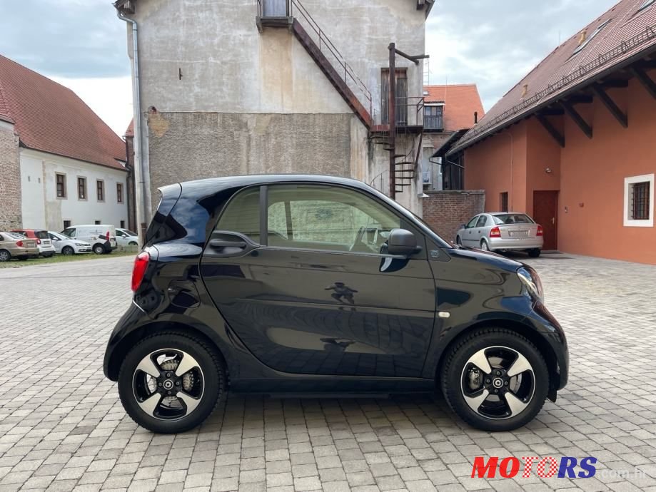 2020' Smart Fortwo Eq photo #4