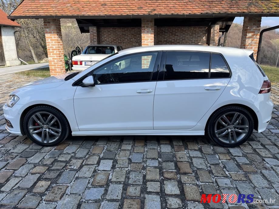 2014' Volkswagen Golf 7 Golf R photo #5