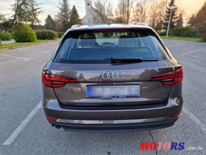 2018' Audi A4 Avant photo #5