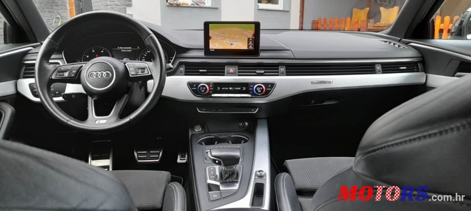 2016' Audi A4 Quattro photo #4