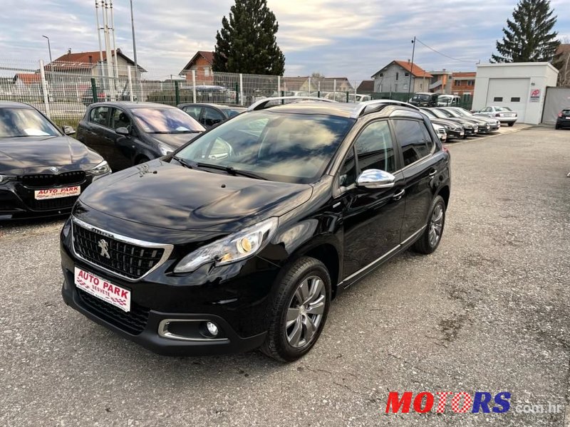 2017' Peugeot 2008 1,2 photo #1