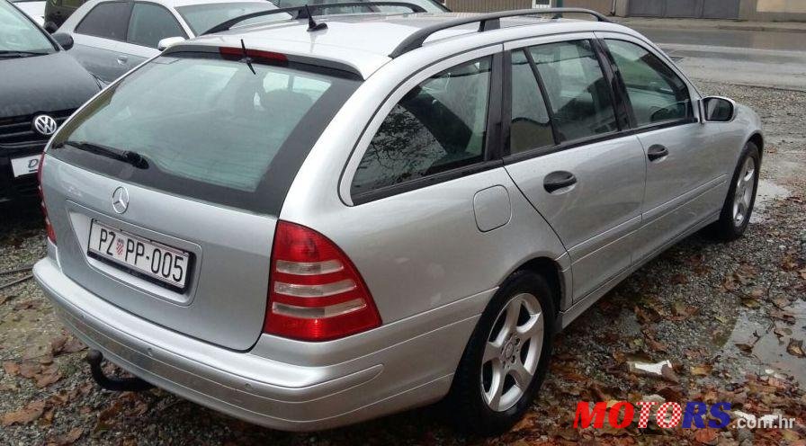 2007' Mercedes-Benz C-Class 220 Cdi T Classic photo #1