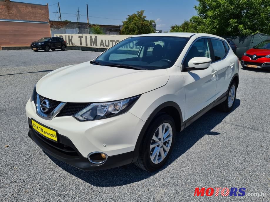 2015' Nissan Qashqai 1,5 Dci photo #1