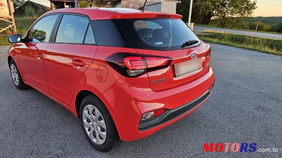 2020' Hyundai i20 1,25 photo #6