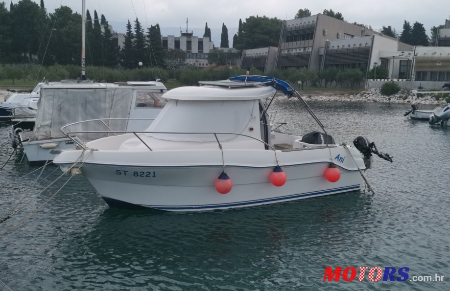 2006' Quicksilver Pilothouse 580 photo #1