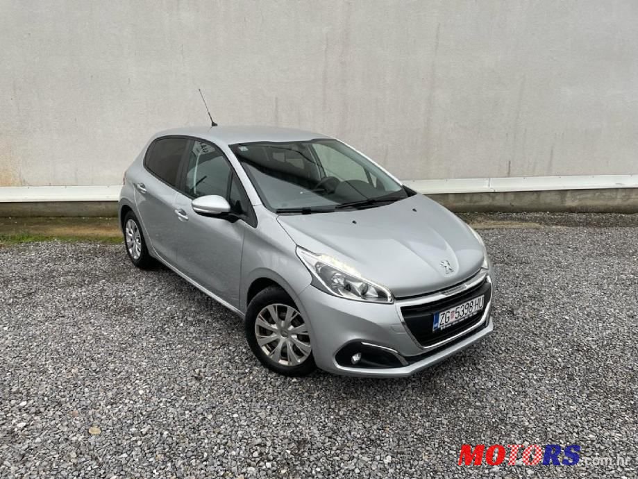 2018' Peugeot 208 1,6 Bluehdi photo #3